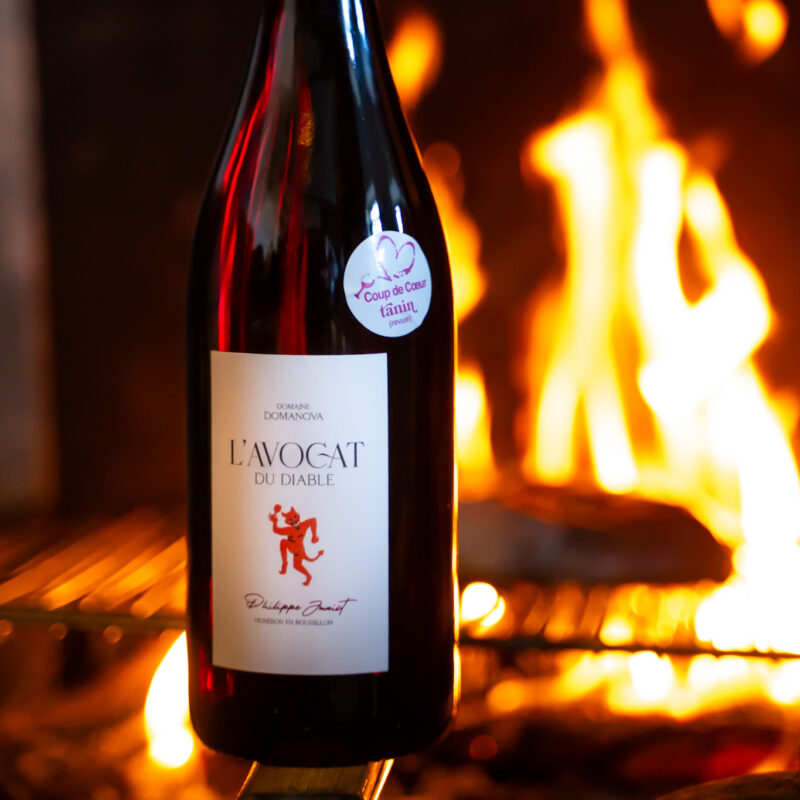 l'avocat du diable vin rouge aérien